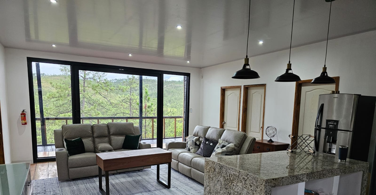 Sala Villa Maya